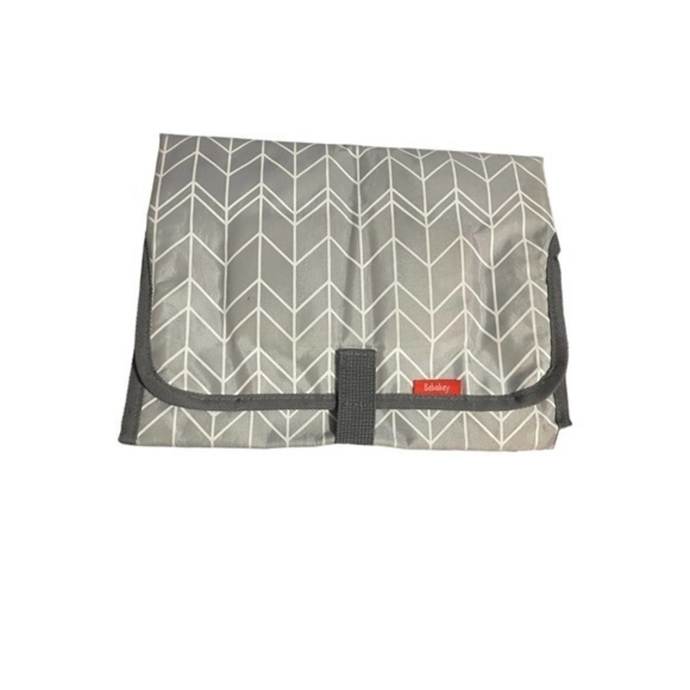 Babebay Portable Changing Pad Grey Wave Print